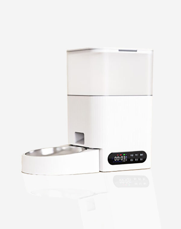 Qcat Feeder